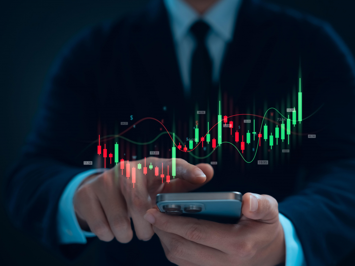 川普等不及了，關稅戰可能再啟動？台股重回季線面臨壓力，法人：選擇營收有亮點的股票